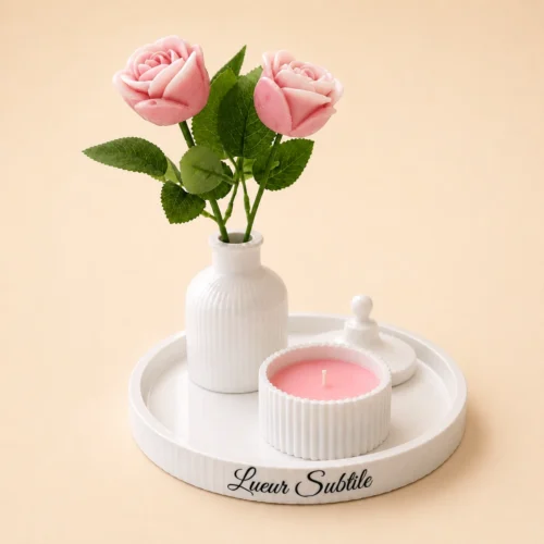 Plateau décoratif parfumé artisanal – Bougies florales et vase en jesmonite