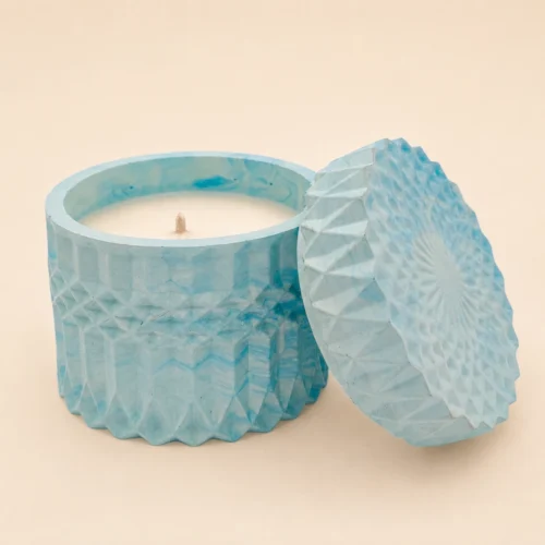 Bougie anti-moustique artisanale – Bouclier d’Été